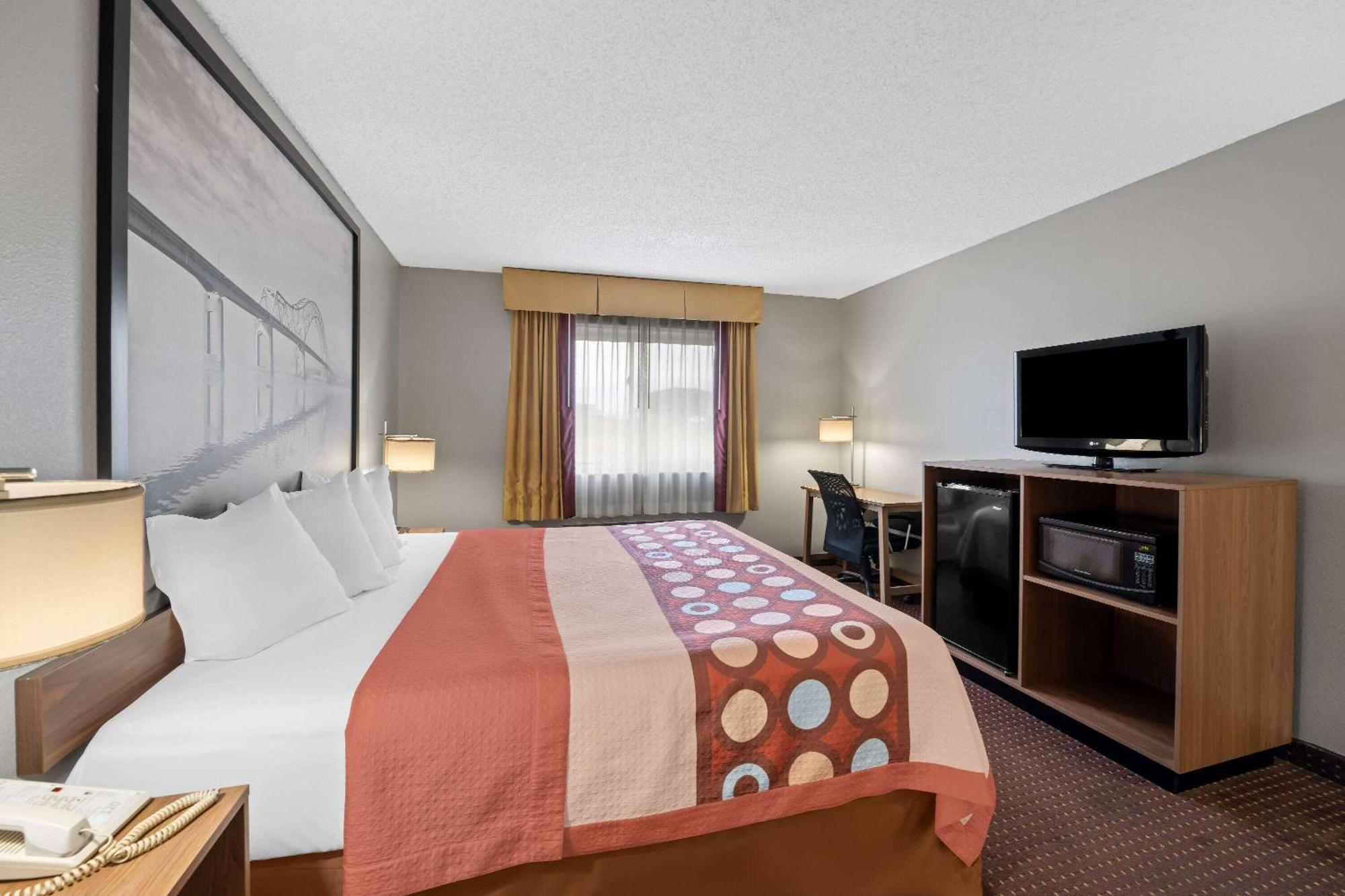 Super 8 By Wyndham Waverly Luaran gambar
