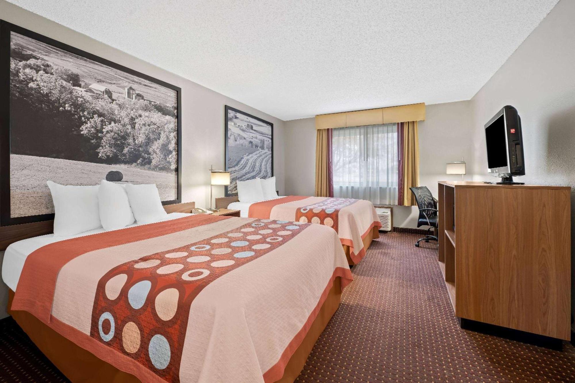 Super 8 By Wyndham Waverly Luaran gambar
